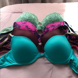 Victoria’s Secret PINK bras bundle